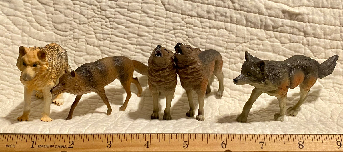 Lot of 5 in wolf pack Approx 2-2.25 tall