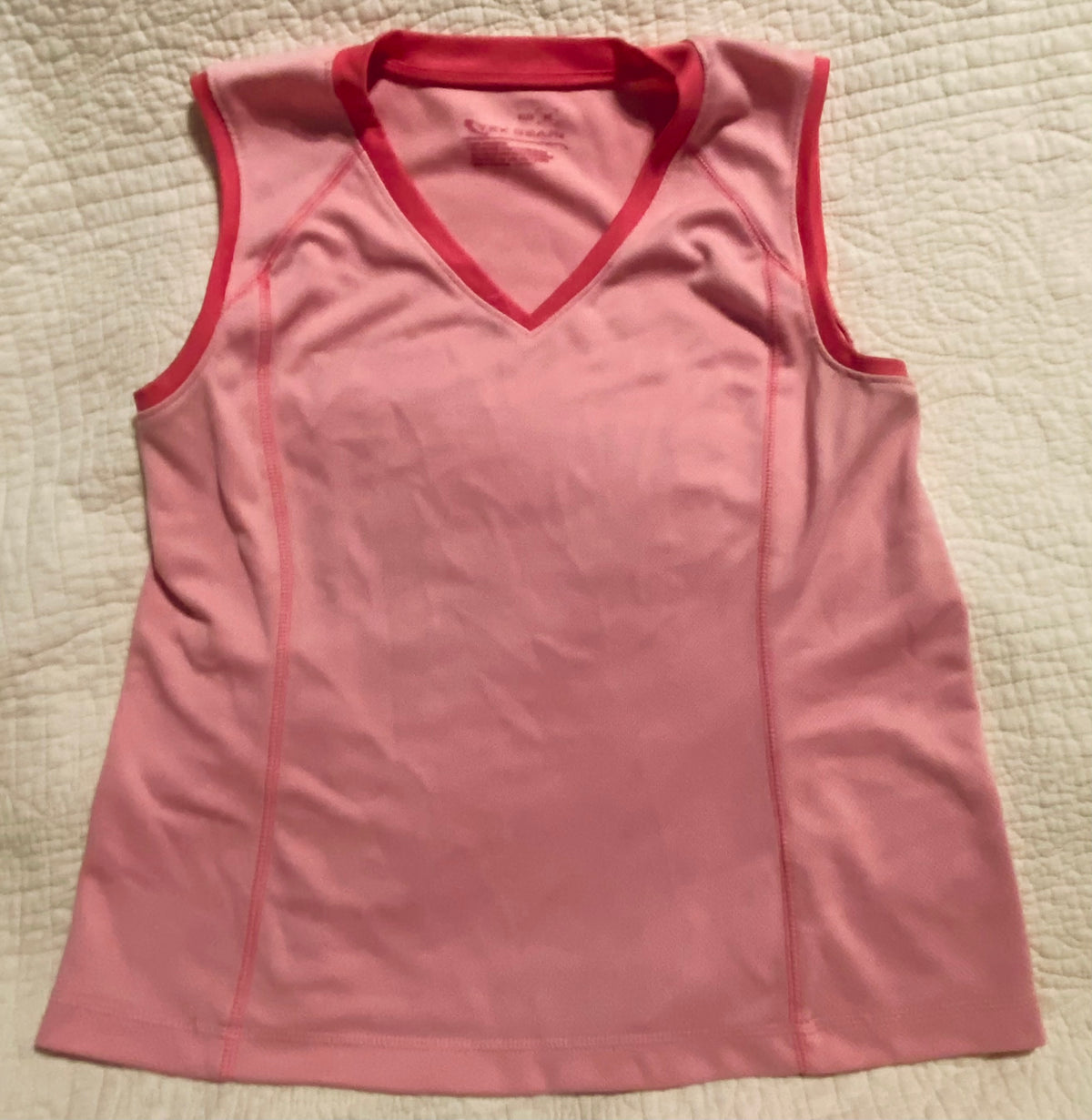 TEK Gear pink Fitted tank top - size Women - M (8/10)