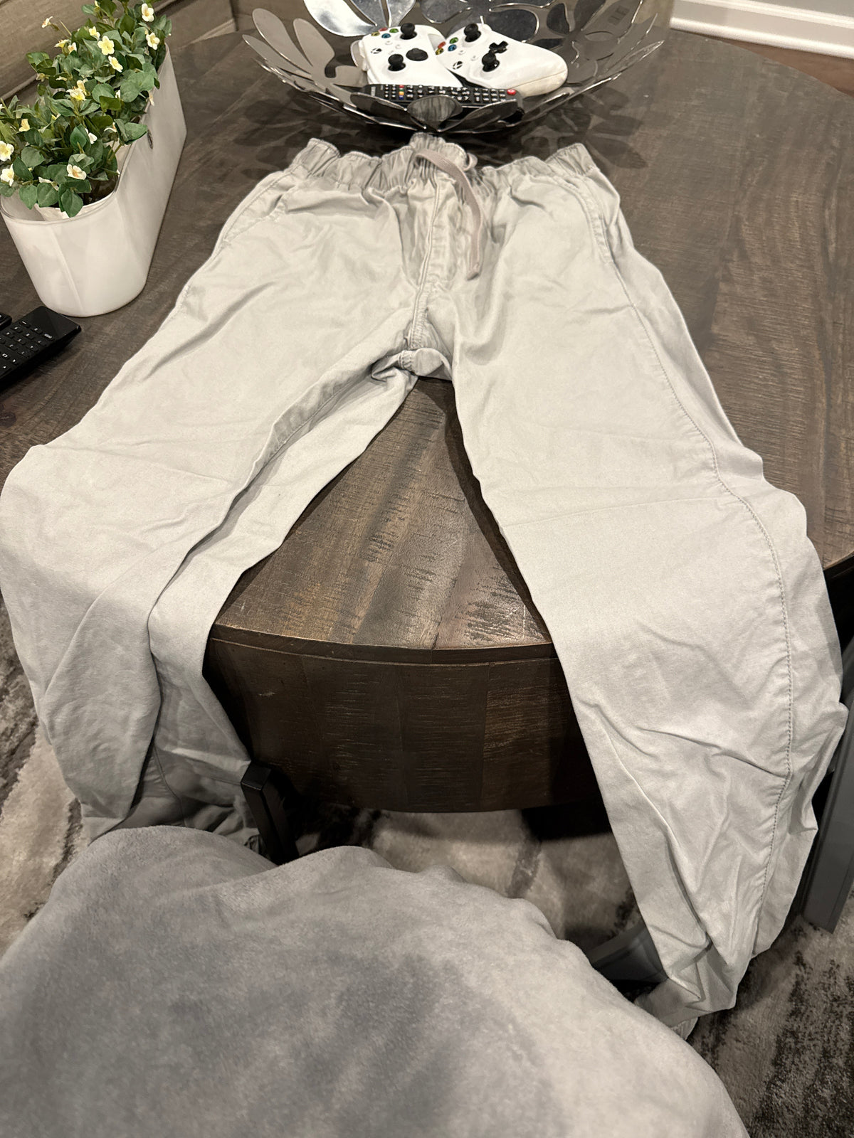 Khaki pants Gap - size Youth - 16 (XL)