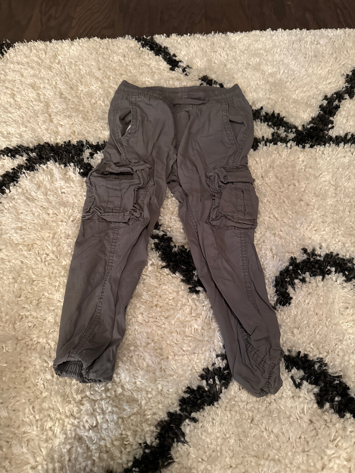 Gray gap cargo - size Youth - 6 (S)