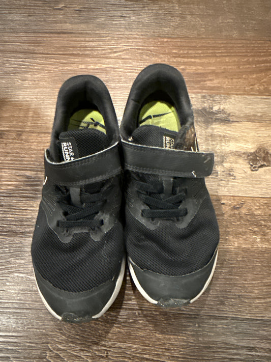 Black Nike - size Shoes - Kids 12 1/2