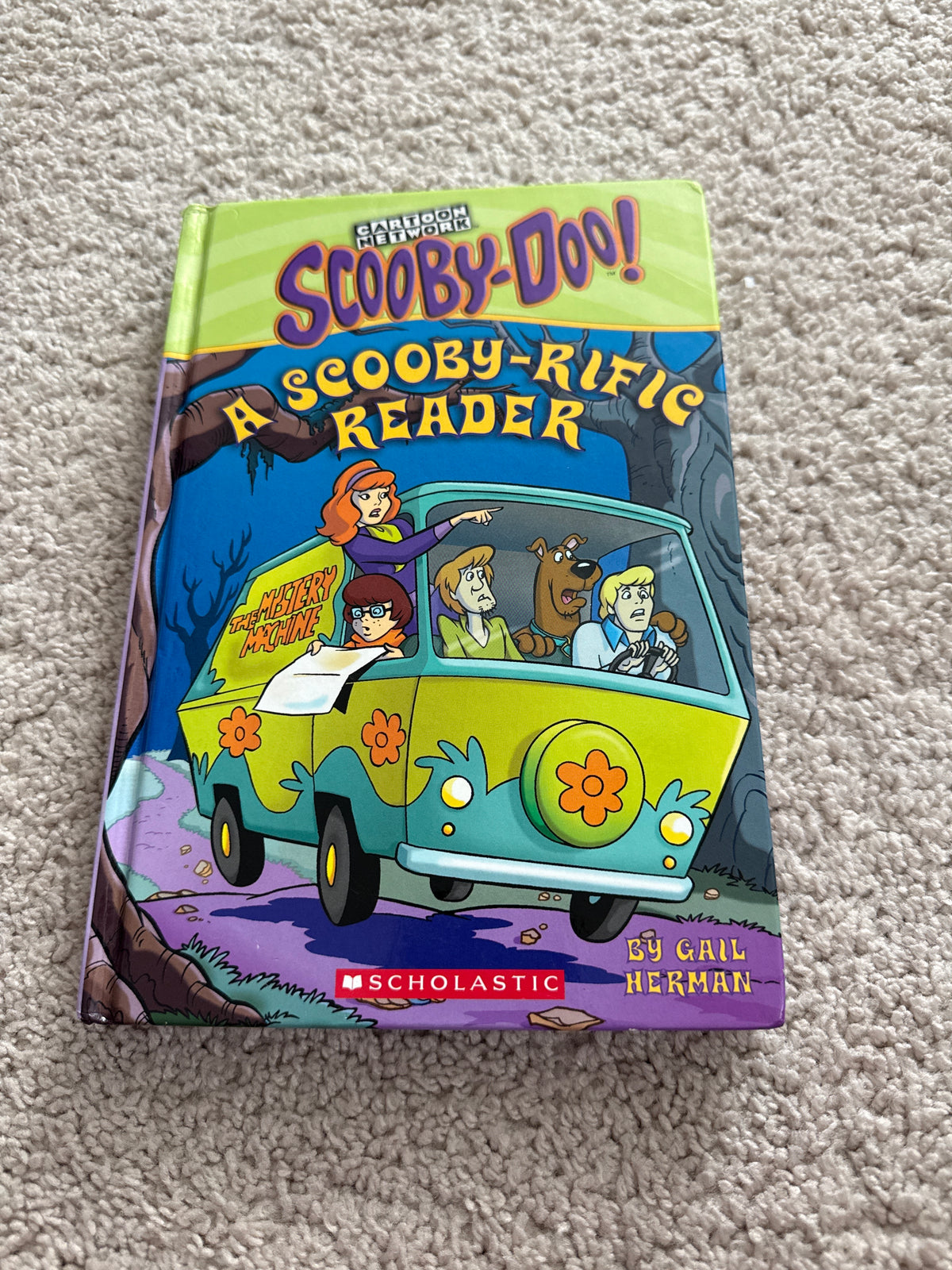 Scooby-Doo Six books in one