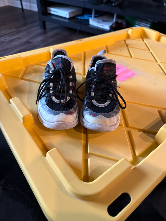 Black Nike air - size Shoes - Kids 12