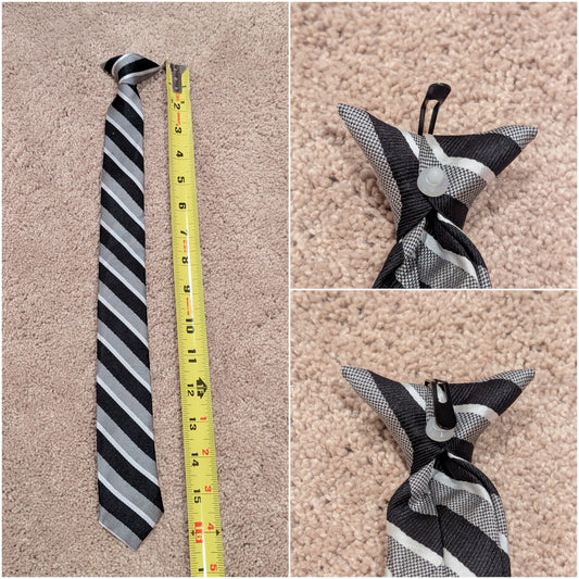 Black/white clip on tie -like new