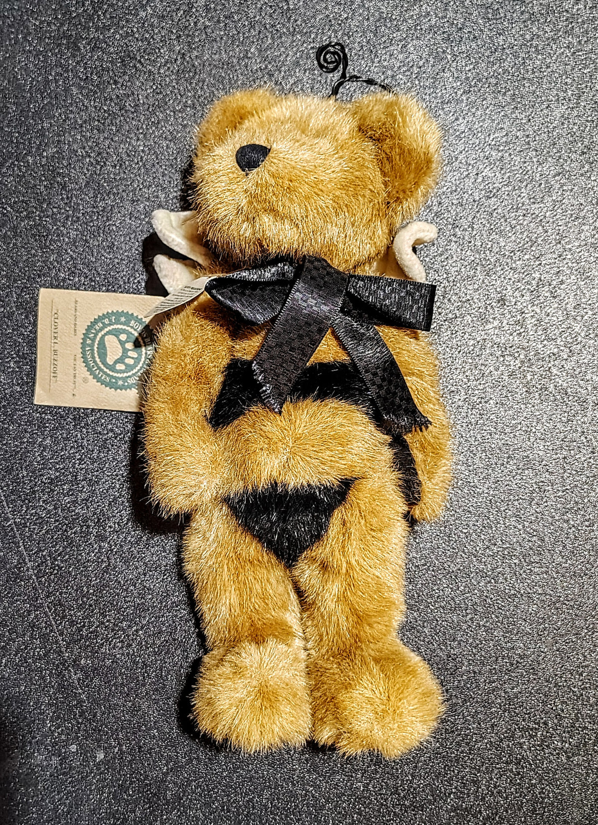 Boyds Bears & Friends Clover L Buzzoff, 10 in.