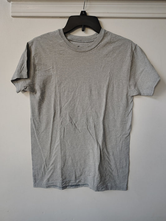 Undershirt- Hanes- GUC gray - size Teen/Men - S (29-31)