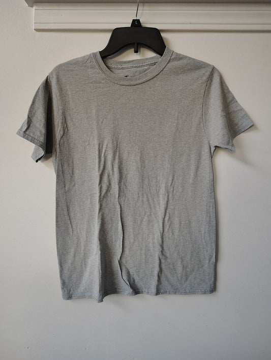 Undershirt- Hanes- GUC gray - size Youth - 14 (XL)