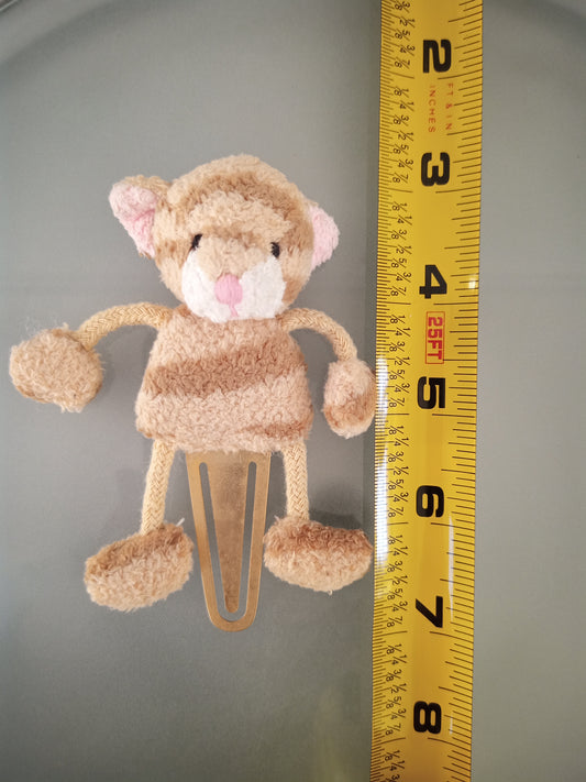 Bookmark - EUC Cat w/ brass clip