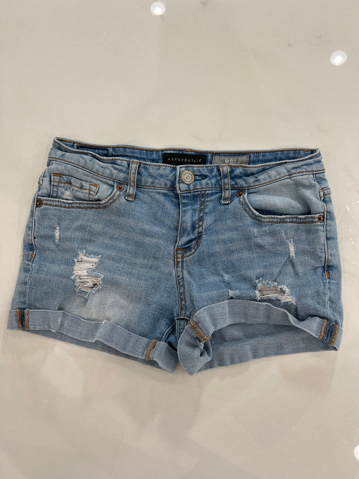 Aeropostale jean shorts Sz6 lt wash strtch rippe - size Junior - S (3/5)