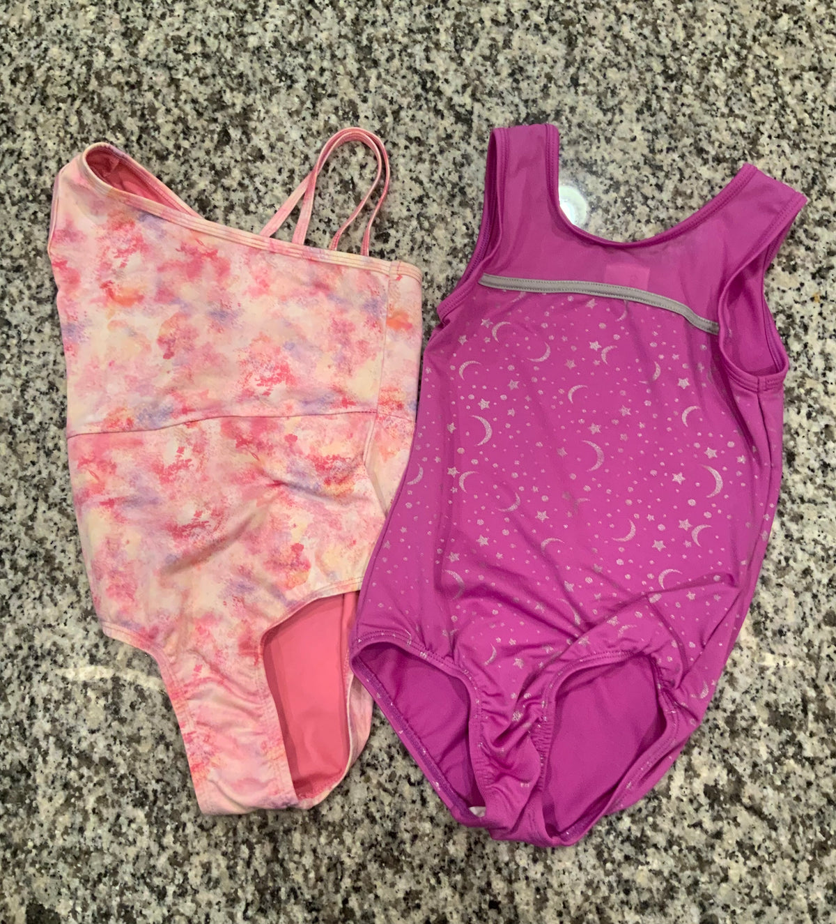 Pink and purple Leotards 6/6x - size Youth - 6 (S)