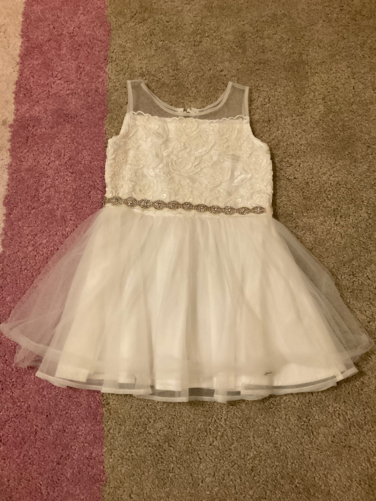 AMERICAN GIRL DRESS WHITE TULLE/LACE - size Youth - 6 (S)