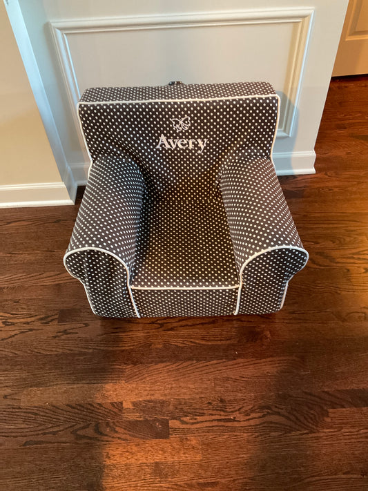 POTTERY BARN KIDS CHAIR EUC can get new cover &