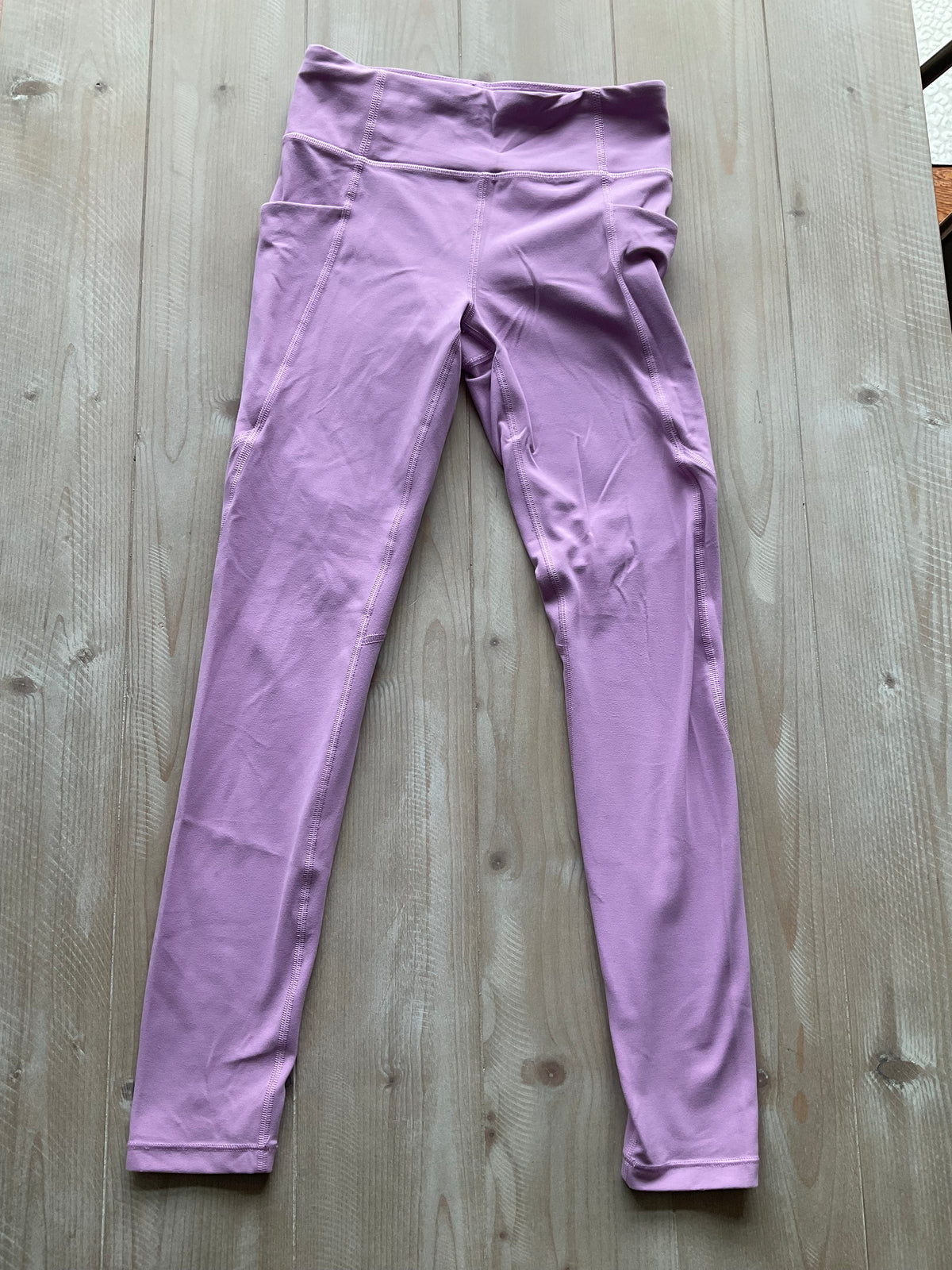 ATHLETA GIRL LEGGING LIGHT PURPLE - EUC - size Youth - 12 (L)