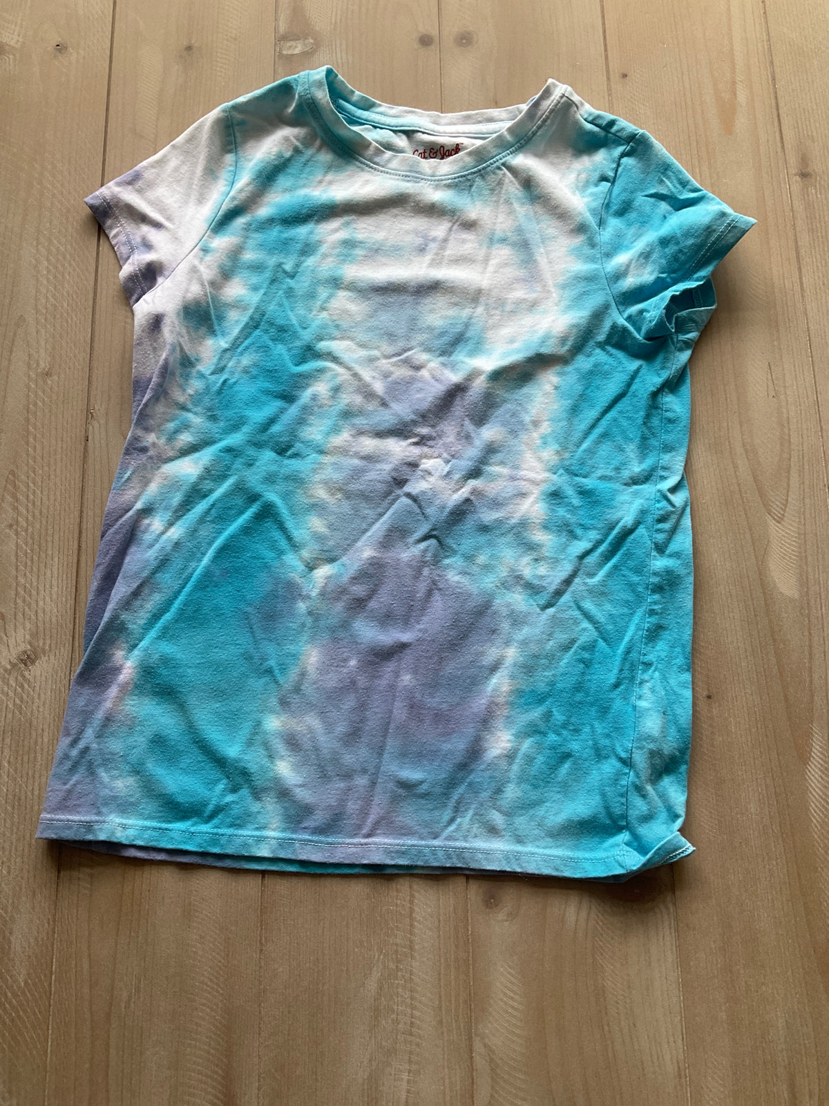 CAT & JACK TIE DYE TEE SZ 10/12 - size Youth - 10 (L)