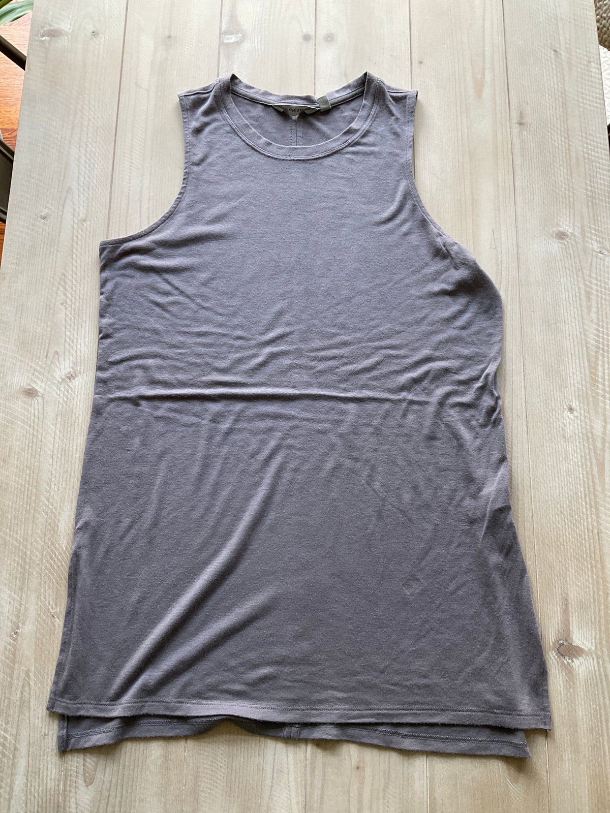 ATHLETA TANK GRAY SZ MED TALL - size Women - M (8/10)