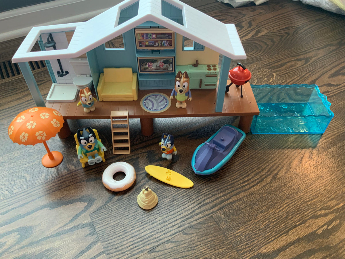 bluey ultimate beach cabin