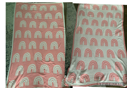 Cozy pink and white Rainbow blanket