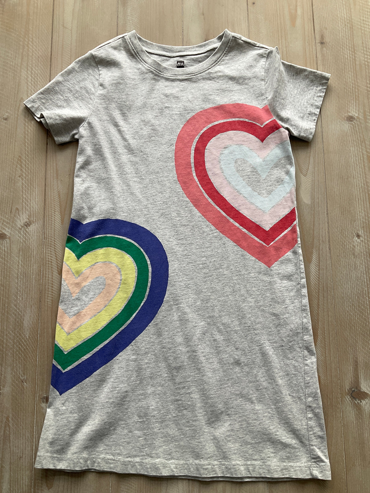 TEA COLLECTION DRESS GRAY W/HEARTS - size Youth - 12 (L)