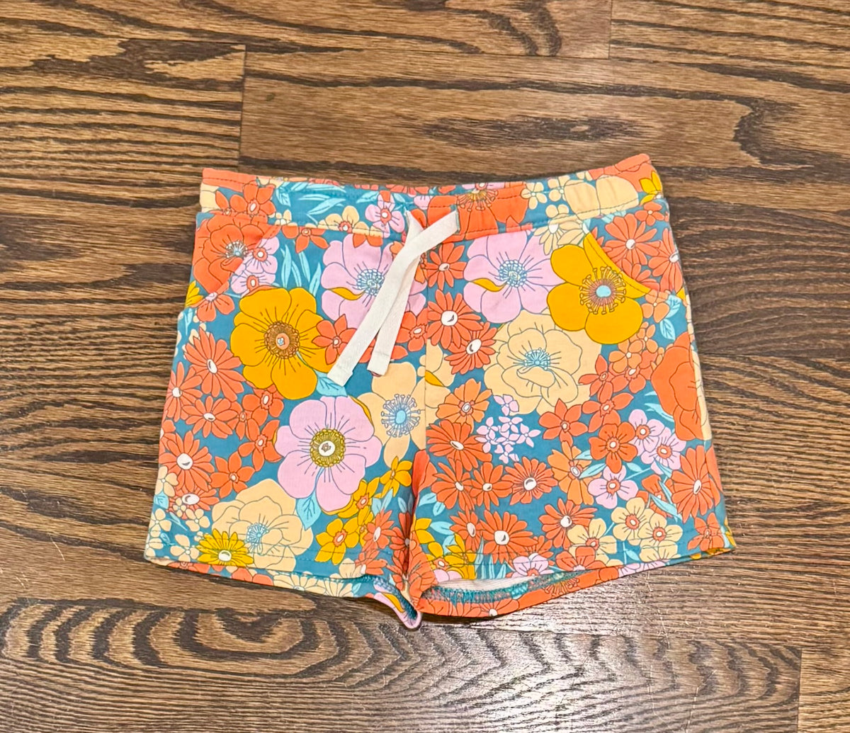 Carters size 5 floral shorts - size Youth - 5 (XS)