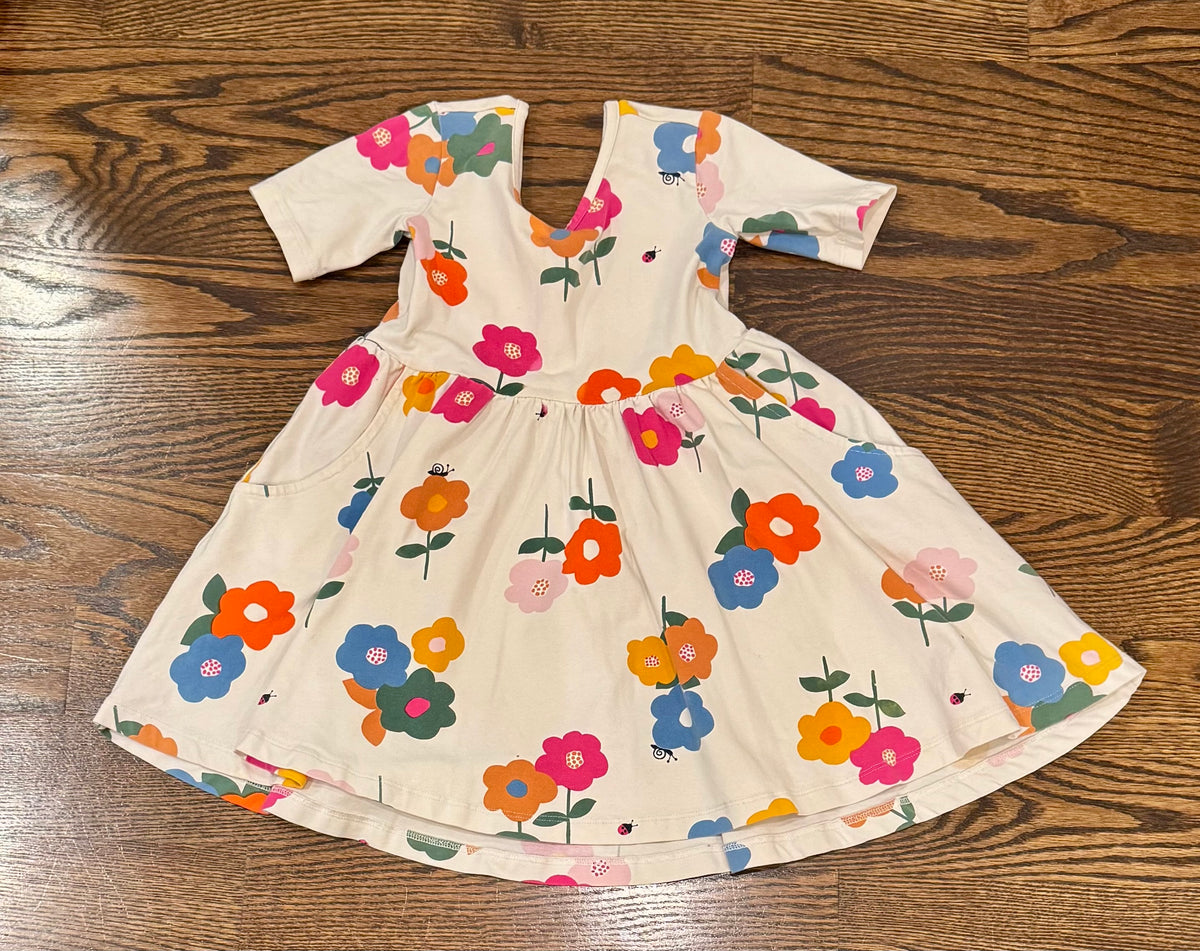 Hanna Andersson size 5 floral dress - size Youth - 5 (XS)
