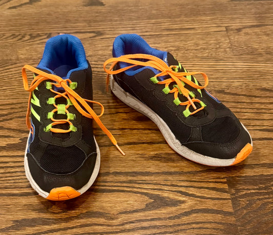 Saucony size 3.5 blue Gym shoes - size Shoes - Kids 3 1/2