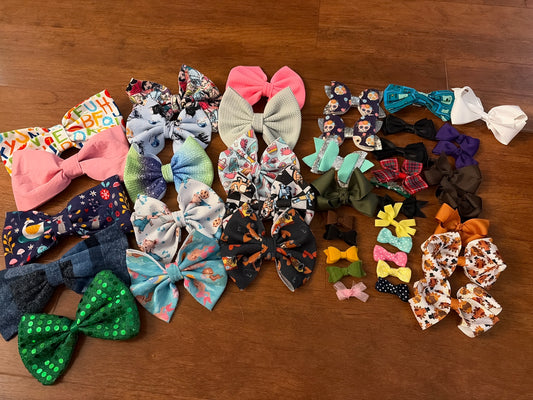 Bows. Tons of bows.