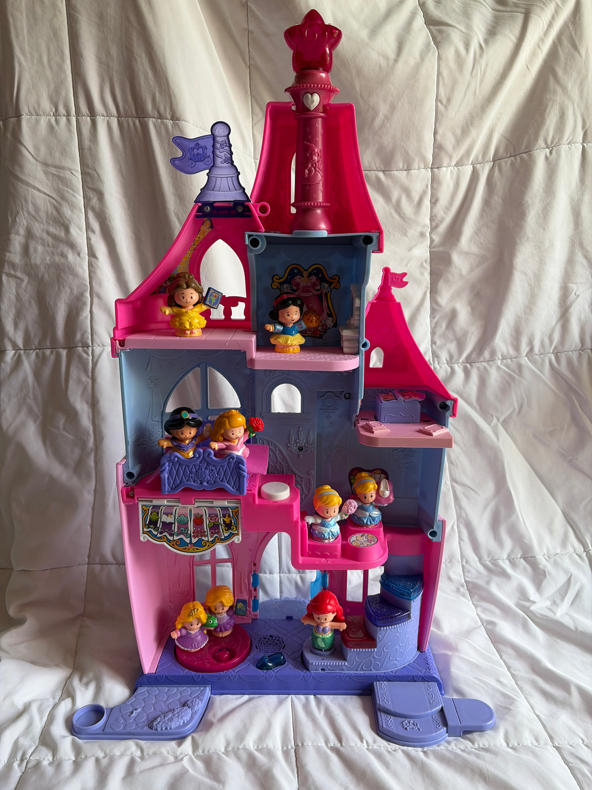 Disney Princess little people castle w/9 dolls