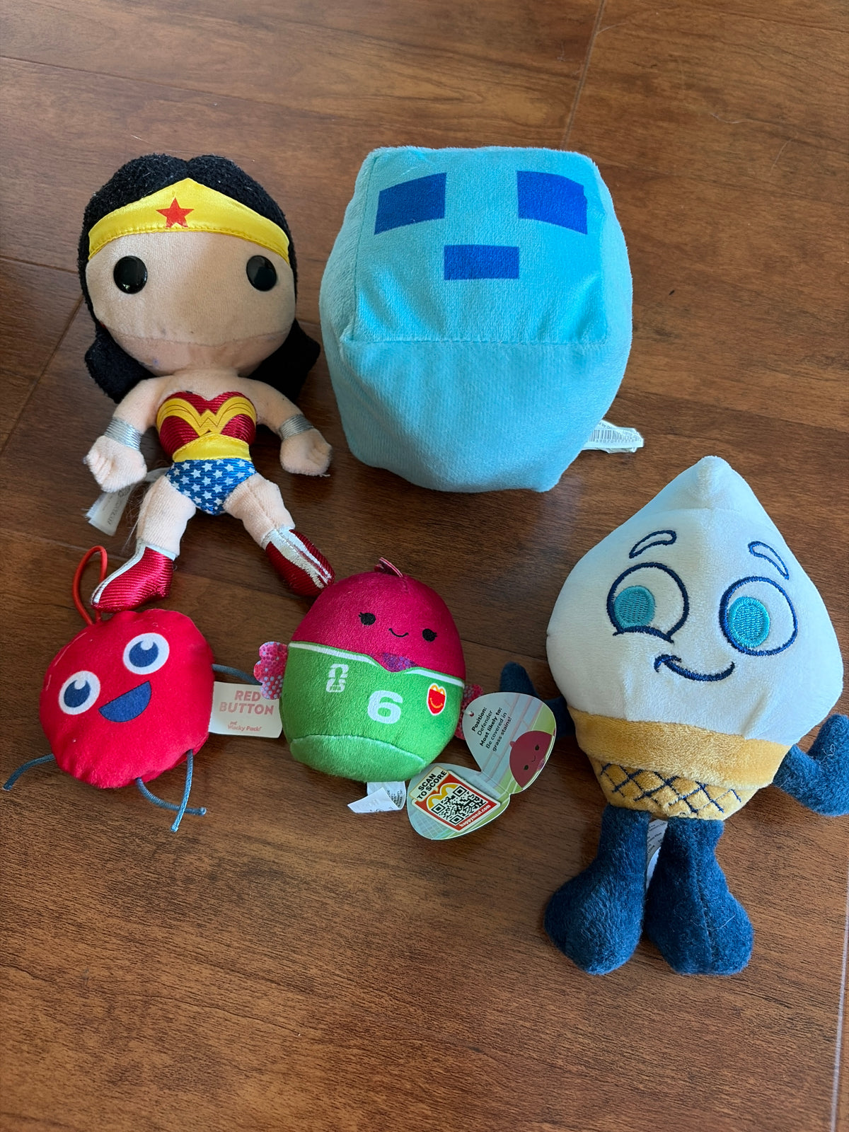 Lot of stuffies Culver's, Minecraft,