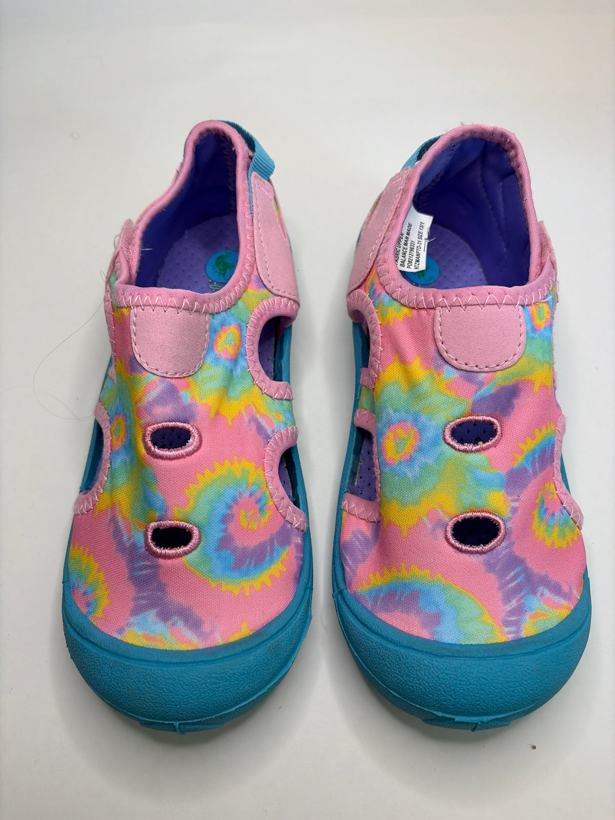 NWOT Newtz pink tie dye Water shoes Sz 13/1 - size Shoes - Kids 13