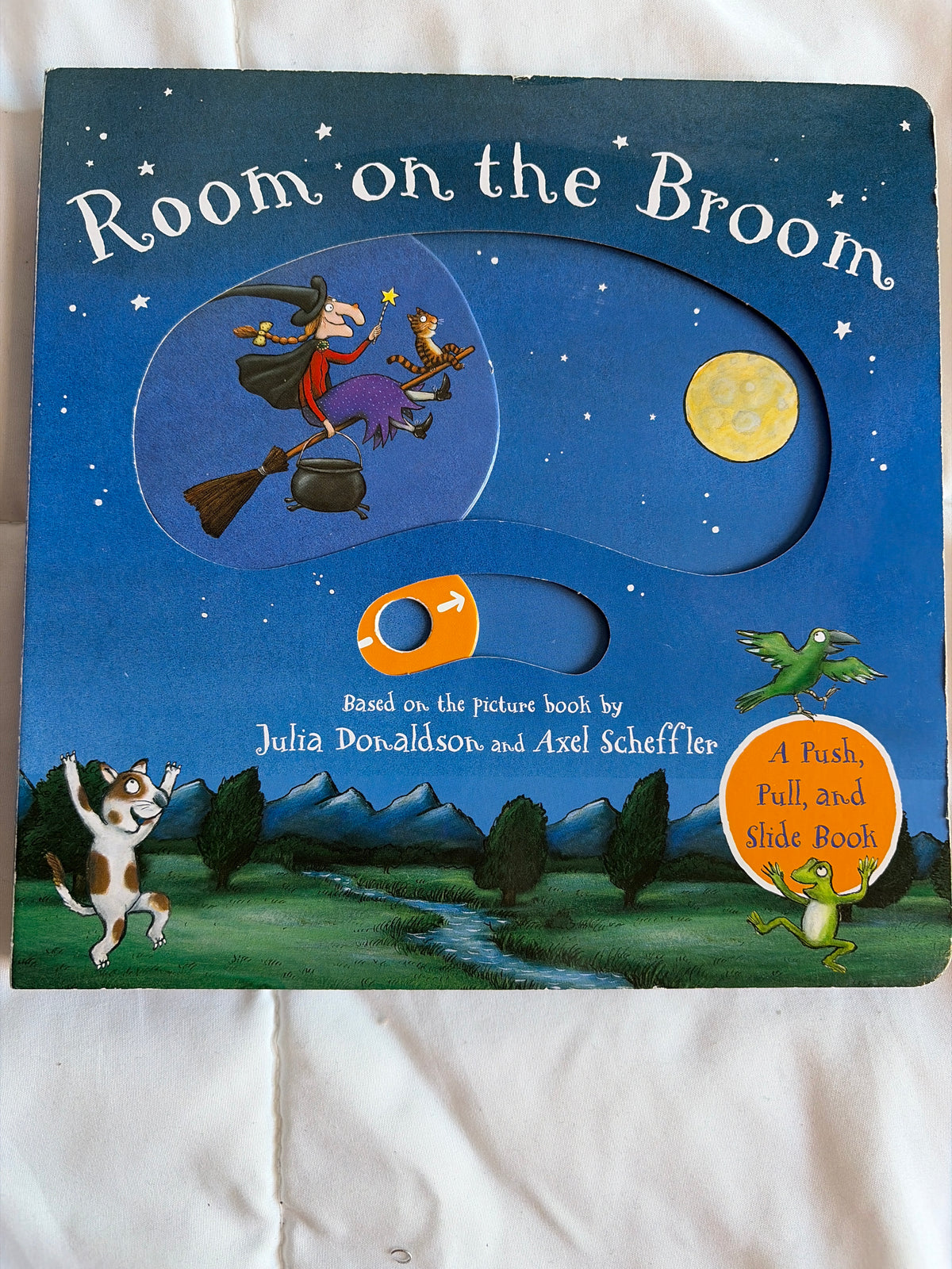 Room on the Broom board Book, great for toddlers