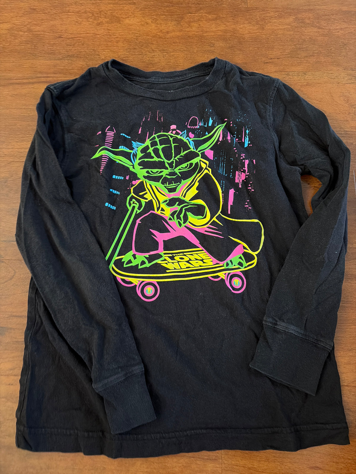 Gap neon Yoda Star Wars long sleeve - size Youth - 8 (M)
