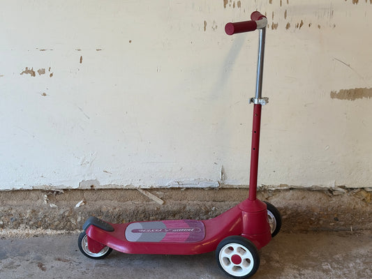 Radio Flyer scooter