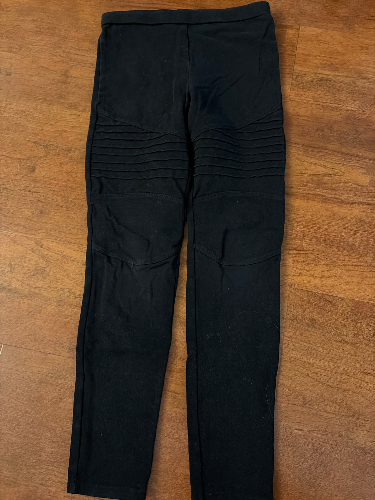 Art class size 7/8 Black leggings - size Youth - 8 (M)