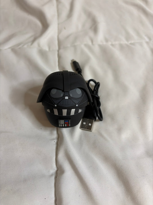 Darth Vader bluetooth speaker w/charging cord