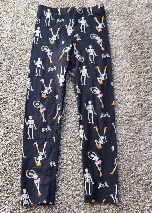 Skeleton Halloween Old Navy - size Youth - 6 (S)