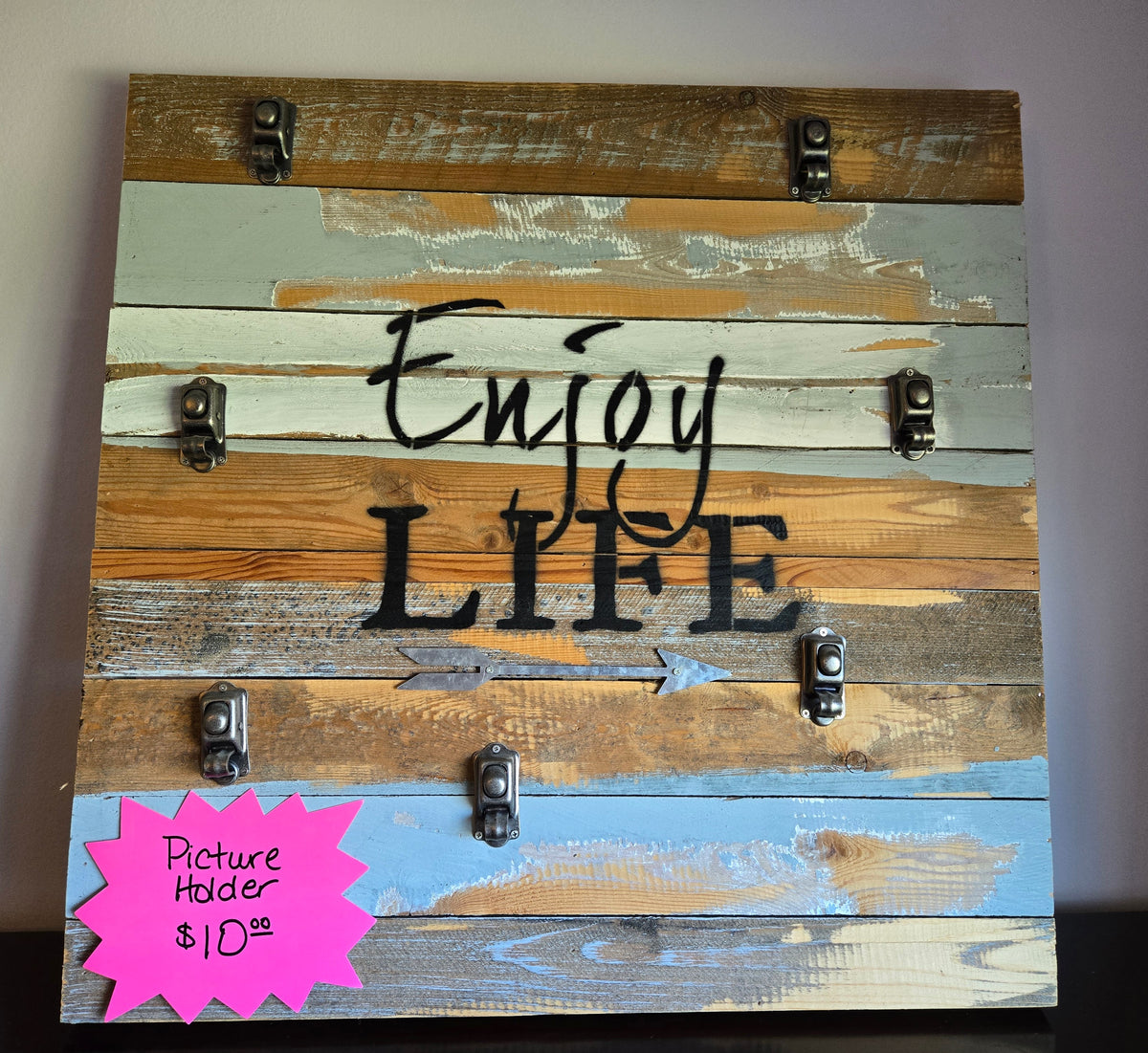 Rustic Wood Photo Holder, 22 x 22