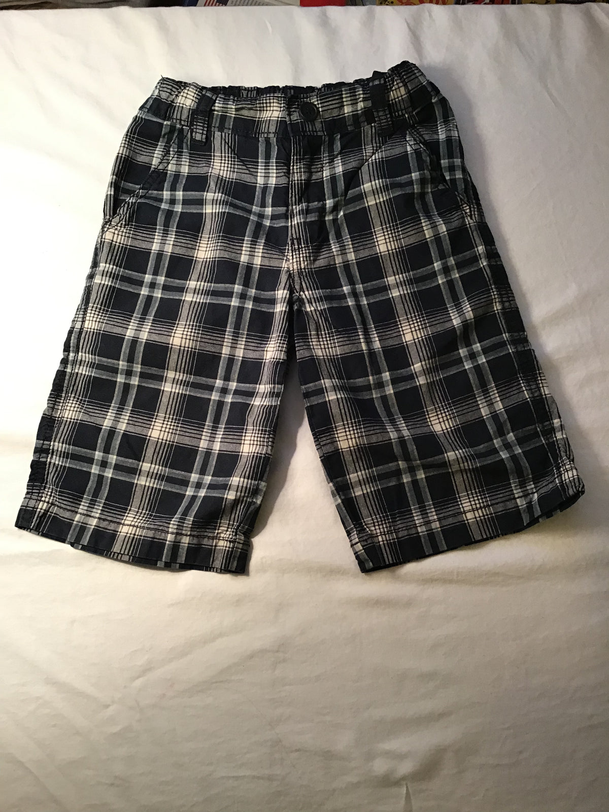 Gymboree cotton shorts Plaid navy and white - size Youth - 7 (S)