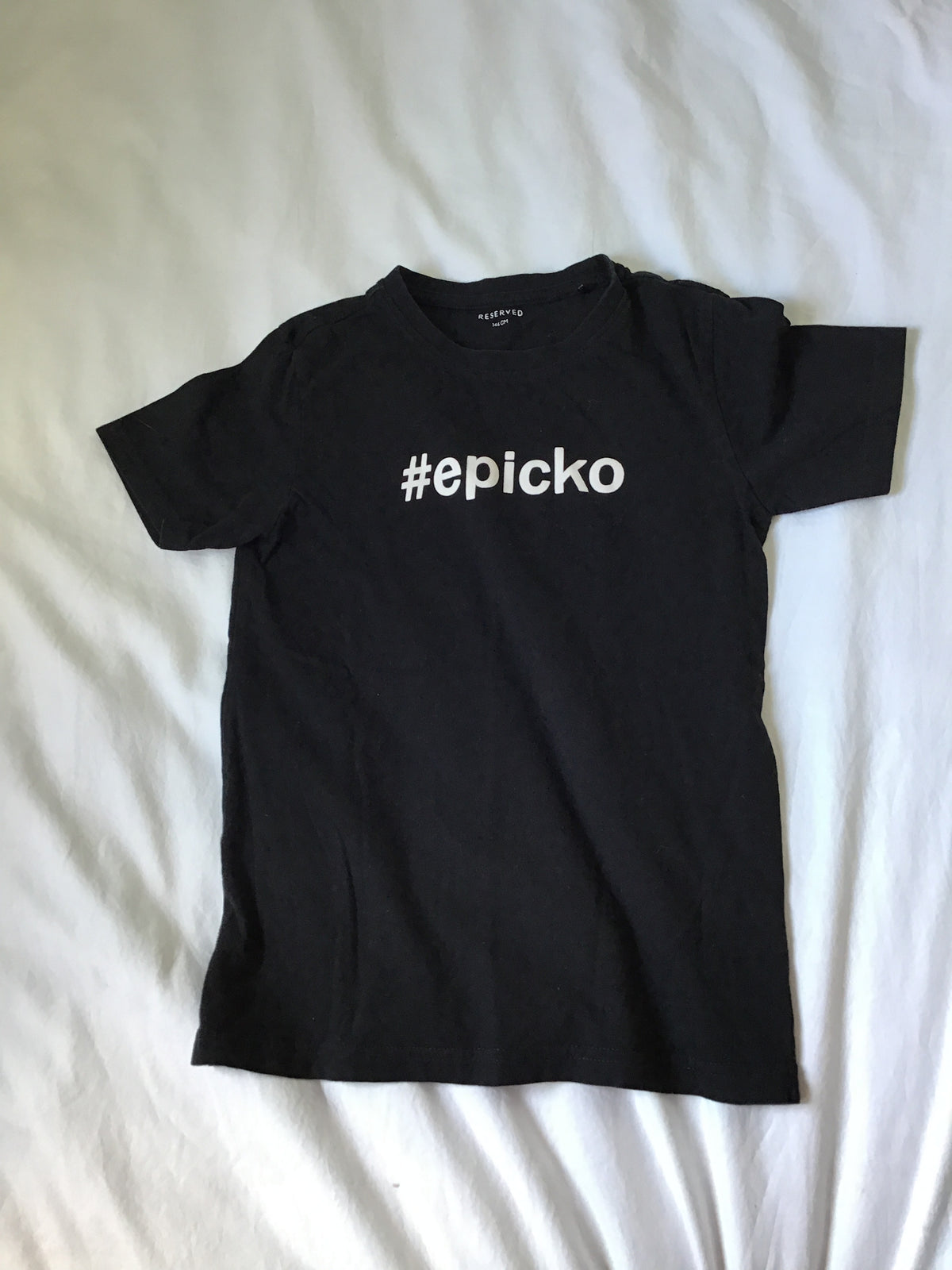 Reserved black cotton T-shirt epicko - size Youth - 8 (M)