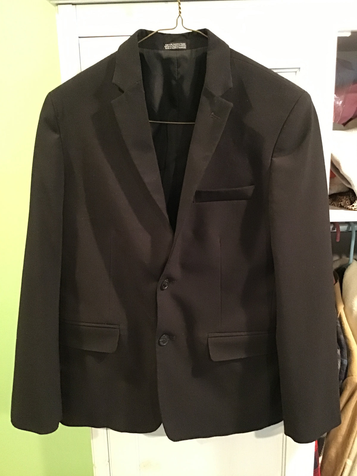 Calvin Klein black Jacket with 2 buttons - size Youth - 14 (XL)