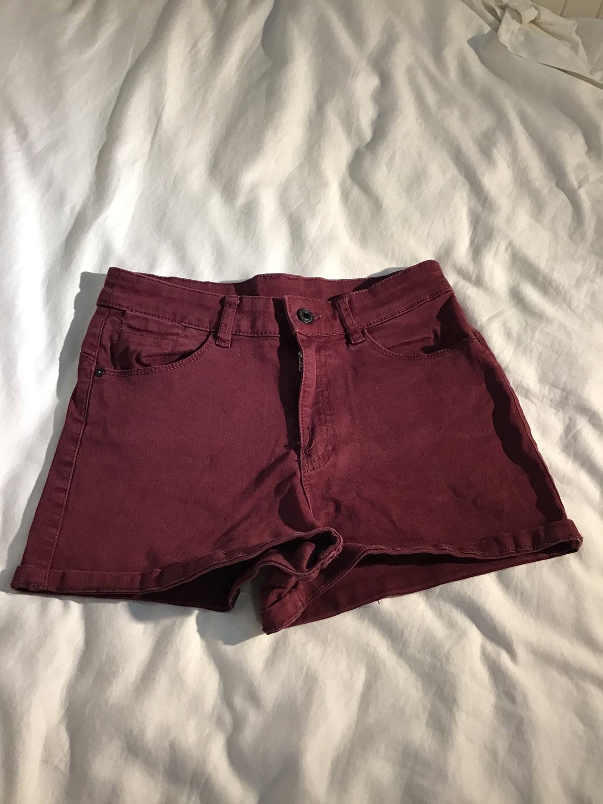 Burgundy shorts stretchy Very comfortable - size Junior - S (3/5)