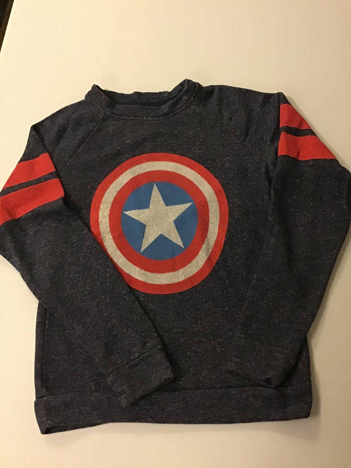 Captain America sweater Navy with red - size Junior - XS (0/1)