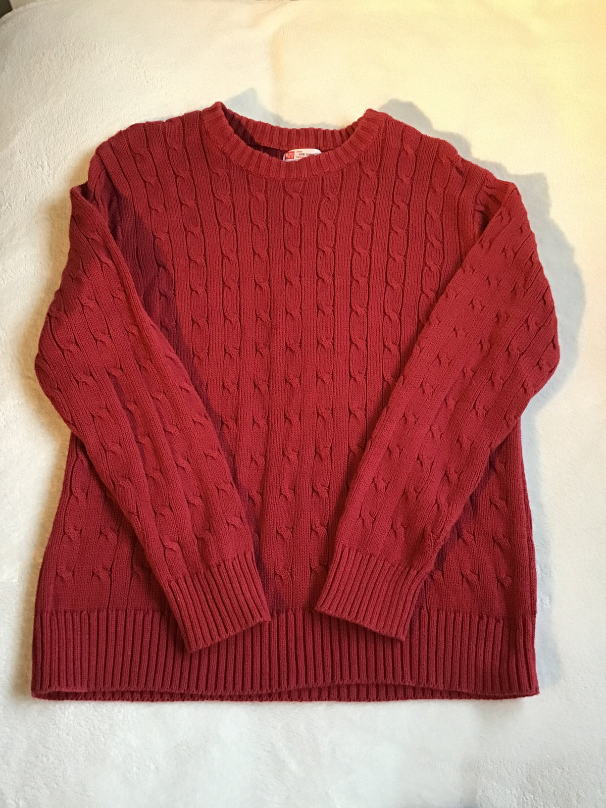 100% cotton red sweater - size Youth - 10 (L)