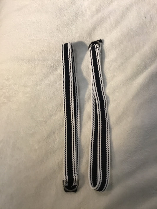 2 belts navy and white