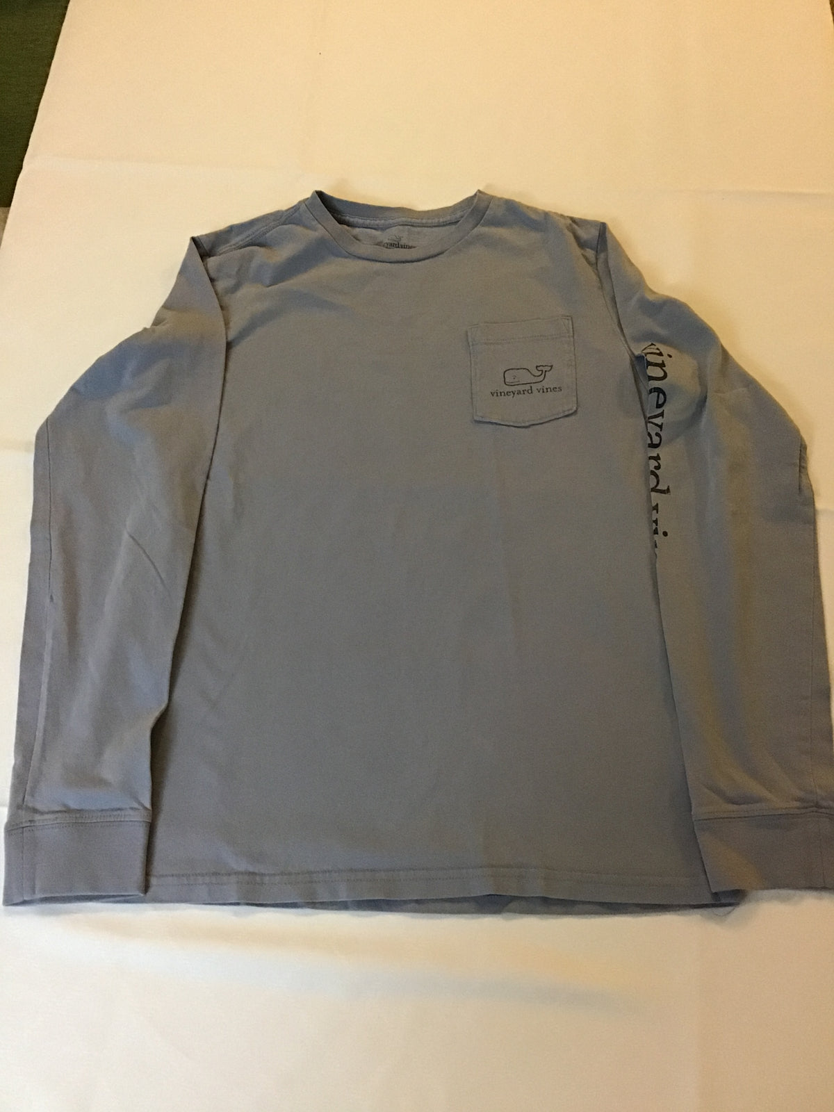 Vineyard vines gray LS shirt 100%cotton