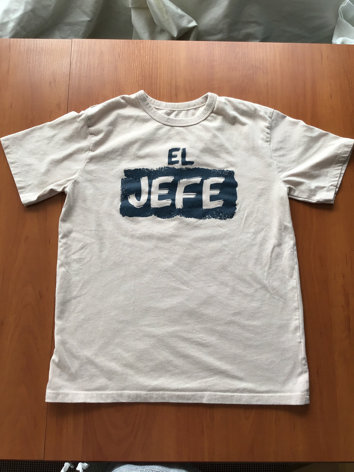 Children place shirt El jefe beige color - size Youth - 14 (XL)