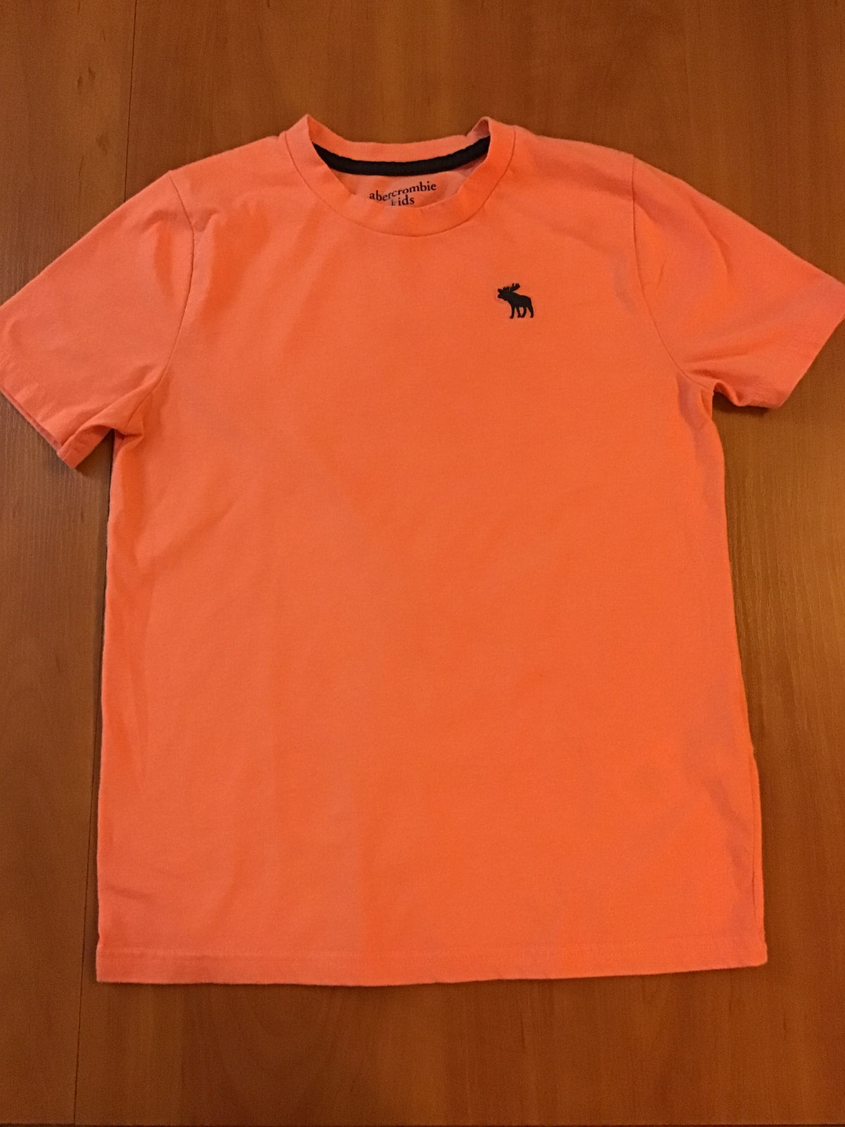 Abercrombie kids orange T- shirt - size Youth - 12 (L)
