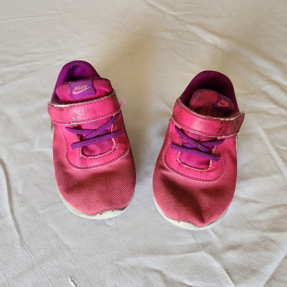 Purple/pink Nike sz 7c, - size Shoes - Toddler 7