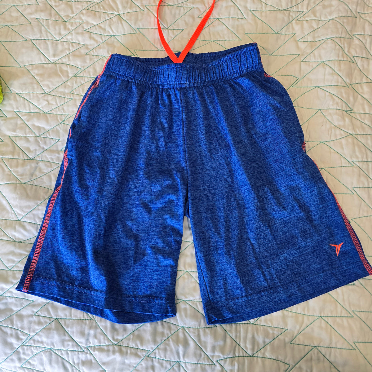 blue short, old navy sz med 8 - size Youth - 8 (M)