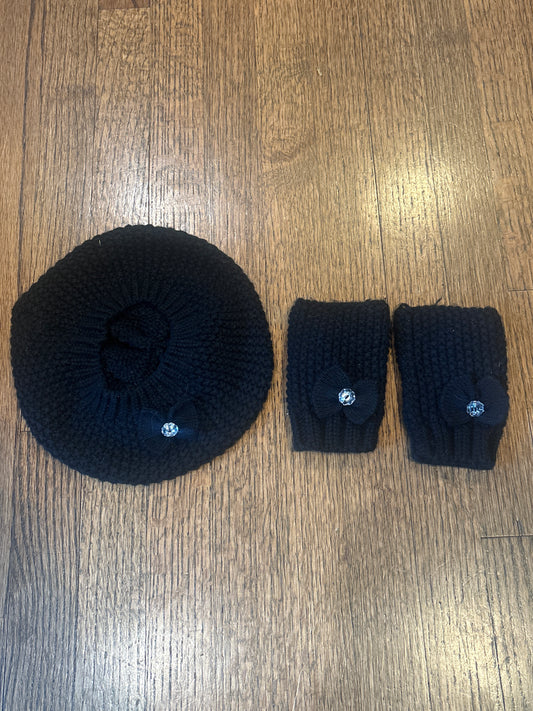 Black Knitted Hat and Half-Gloves Cute