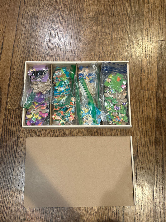 Puzzle Board Organizer 7 puzzles included